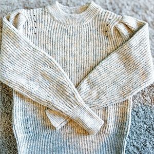 Women’s sweater